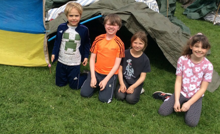 Image of Year 3 Den Building Day